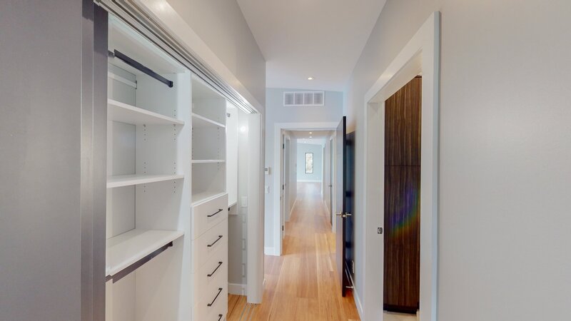 5575-Hoonson-Rd-Pender-Island-08282024_223841