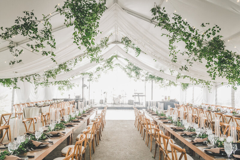 Wood Cross Back Chair | luckypenny.events