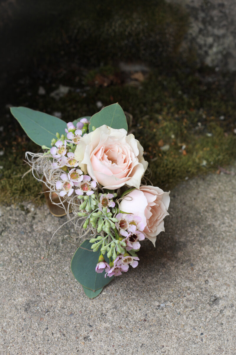 florist-greenwich-new-york-connecticut-designer-preservation-floral-wedding-westchester-bouquet-rose-garden-simple-2