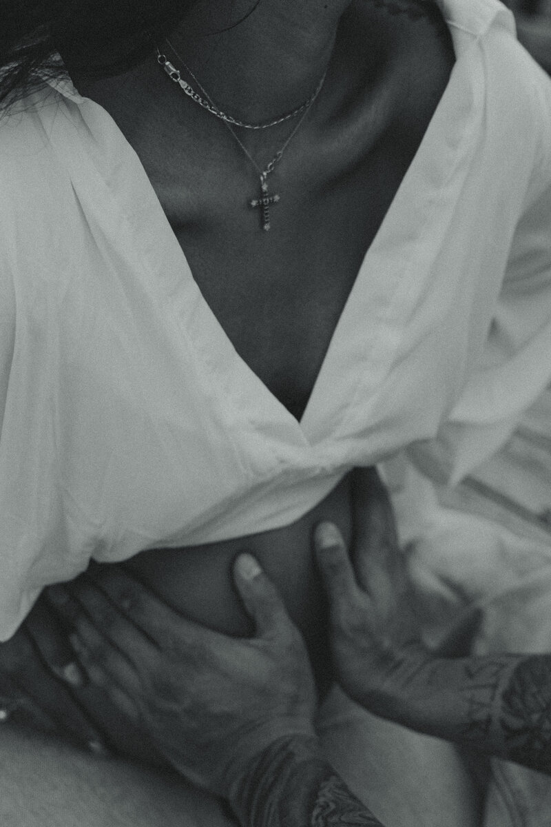 texas outdoor maternity photoshoot, fort worth maternity photography, golden hour maternity photoshoot