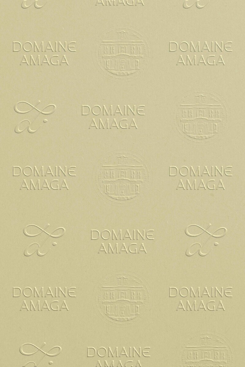 Embossing-Logos_Domaine-Amaga