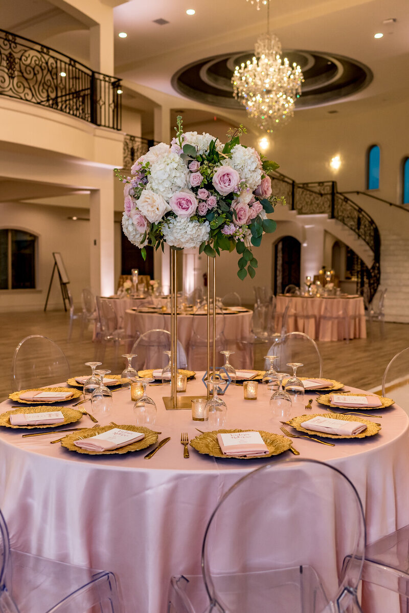 Swank Soiree Dallas Wedding Planner Victoria and Ruke at Knotting Hill Place - Reception tables
