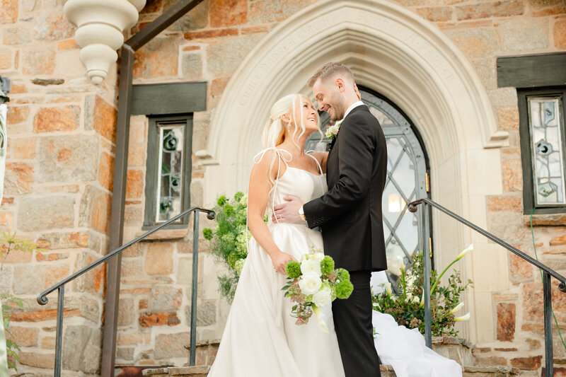 A wedding reception with alpacas and Northern Virginia Wedding photographer there to take all the photos