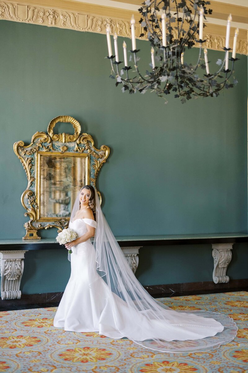 Catherine_Bridals132_1