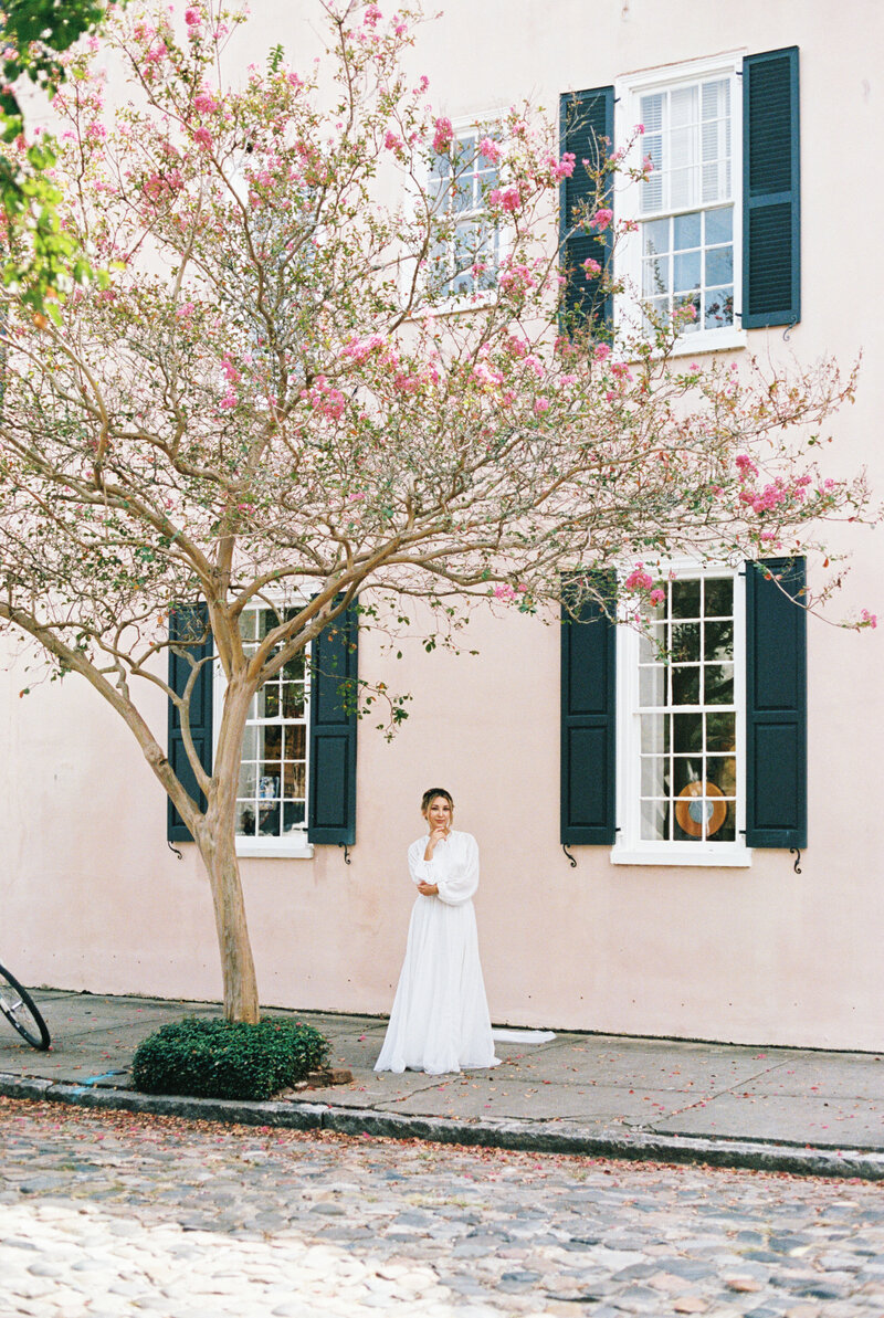 Autumn-Charleston-Bridal-Ashlynn-Miller-Photography-Film-1