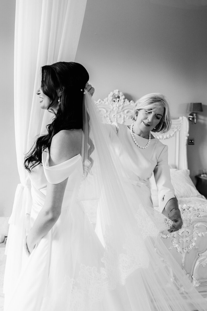 Editorial-Wedding-Photographer-Cotswolds-14