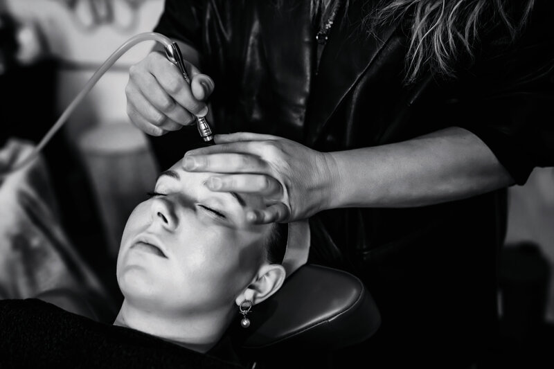 Paragould, Arkansas Blowout Bar and Aveda Facial | Bloom Oasis 54