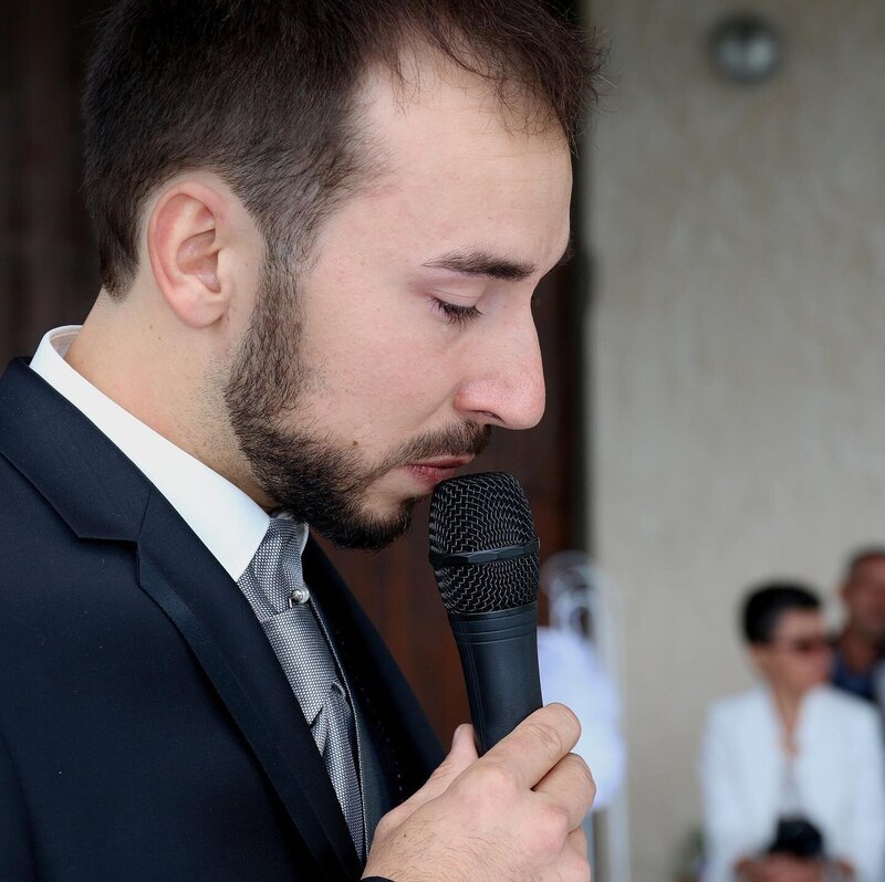 echange-voeux-maries-ceremonie-laique-ain
