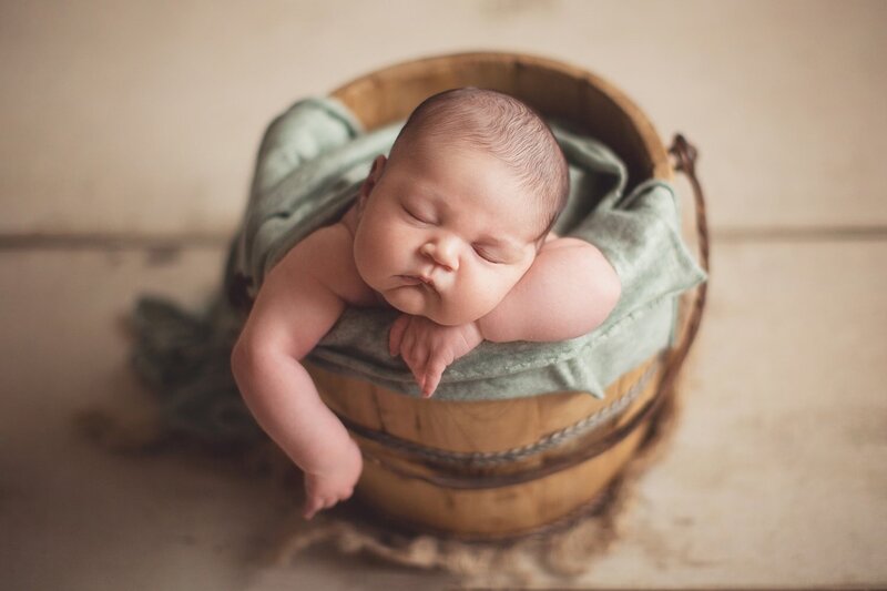 newborn photography austin, best newborn photographer near me