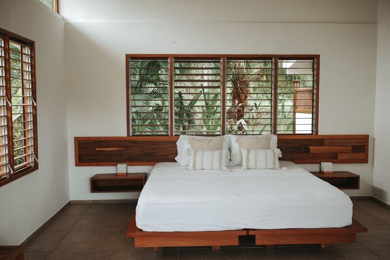 Single beachfront cabina accommodation for yoga instructor training in Costa Rica