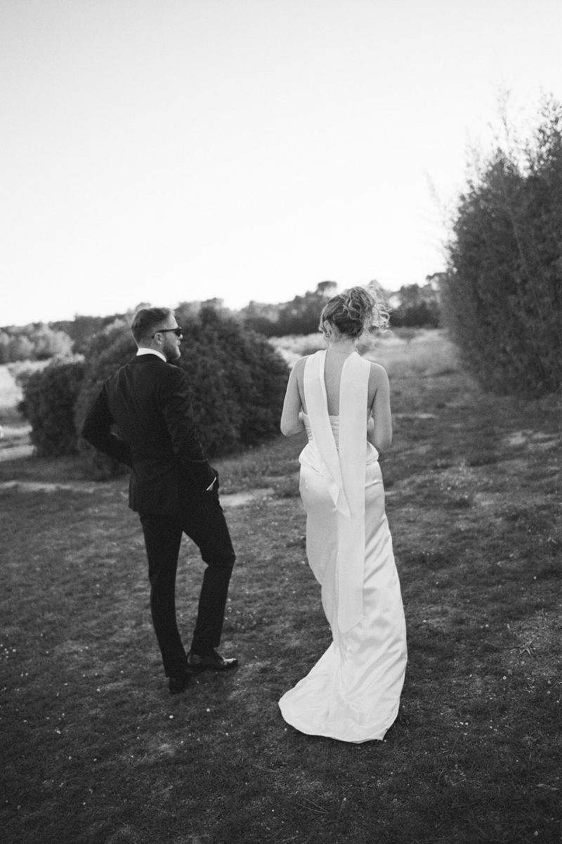 New York couple  in modern, natural documentary wedding photography style