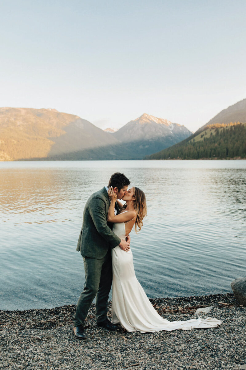 bride-groom-water