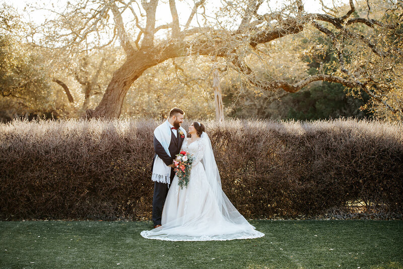 Kendall-Point-Texas-Wedding-Venue-Snap-Chic-6