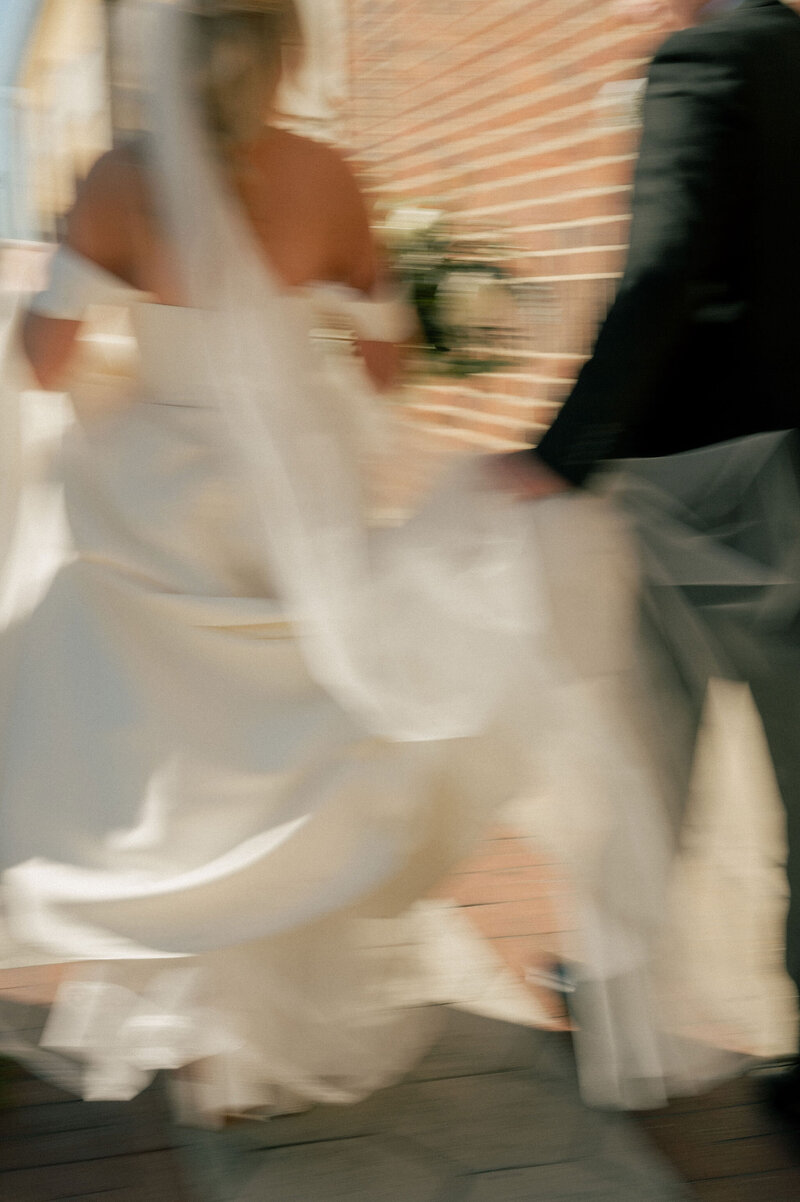 Helping couples plan artful weddings in Tampa Bay