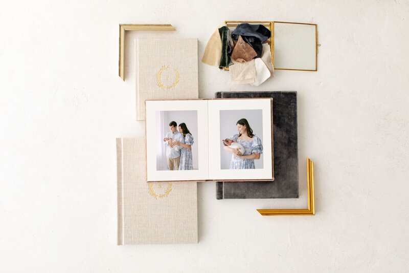 heirloom albums knoxville tennessee newborn photographer
