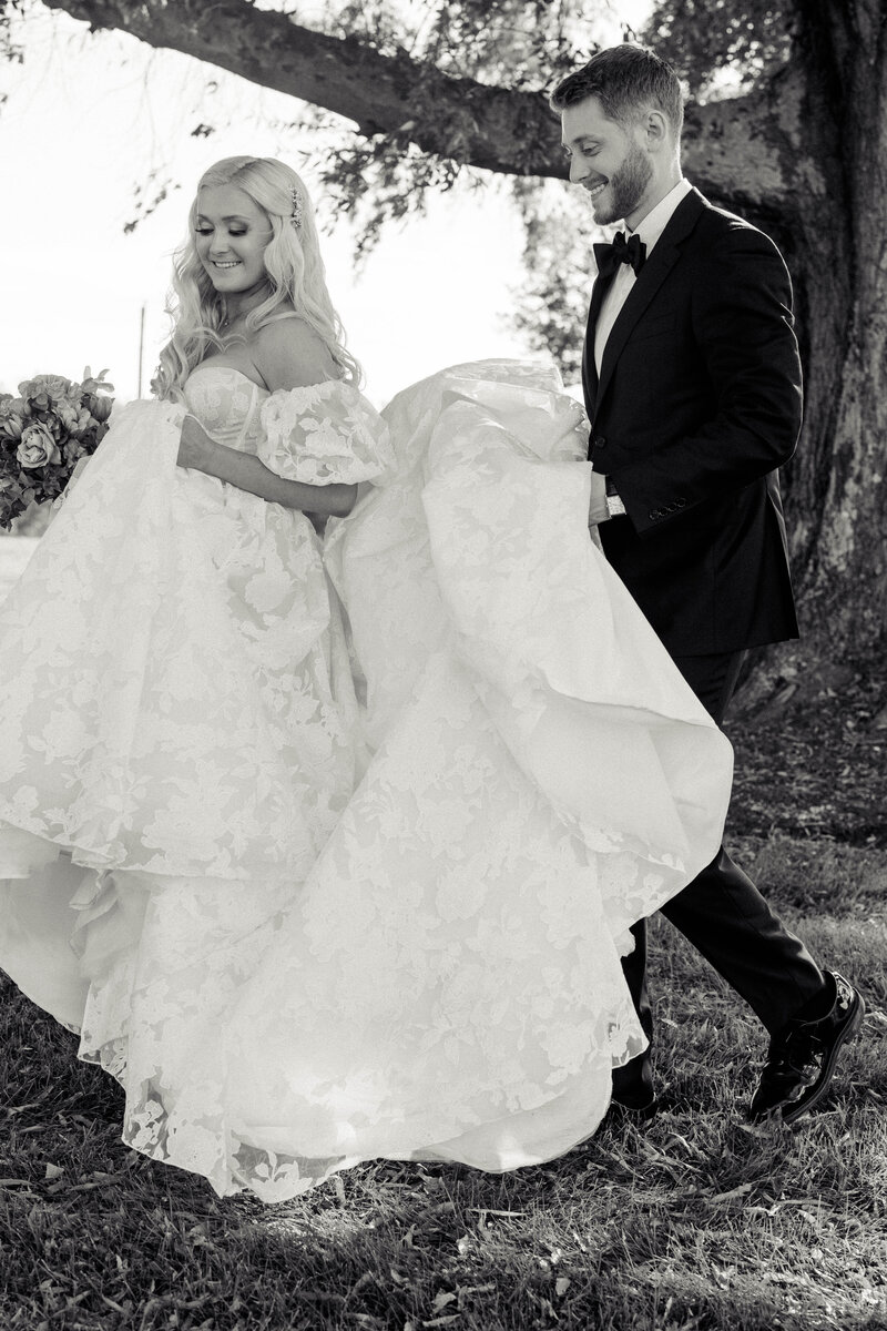 Virginia Wedding Photographer, Couple kissing on stone path