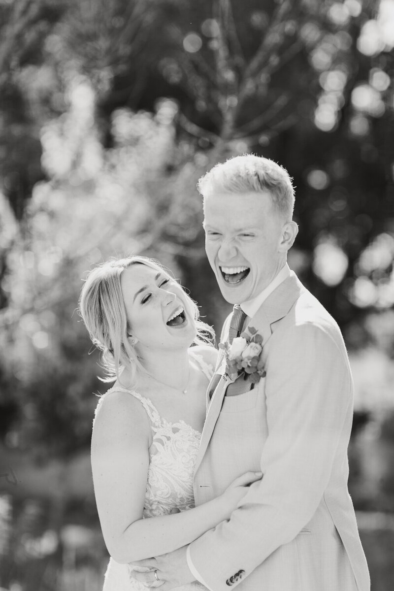 bride-groom-laughing