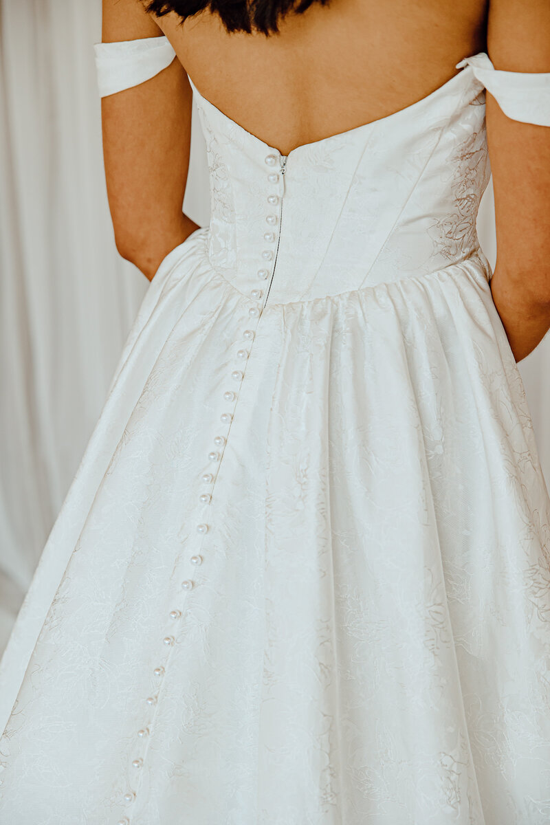 Kennedy back details 