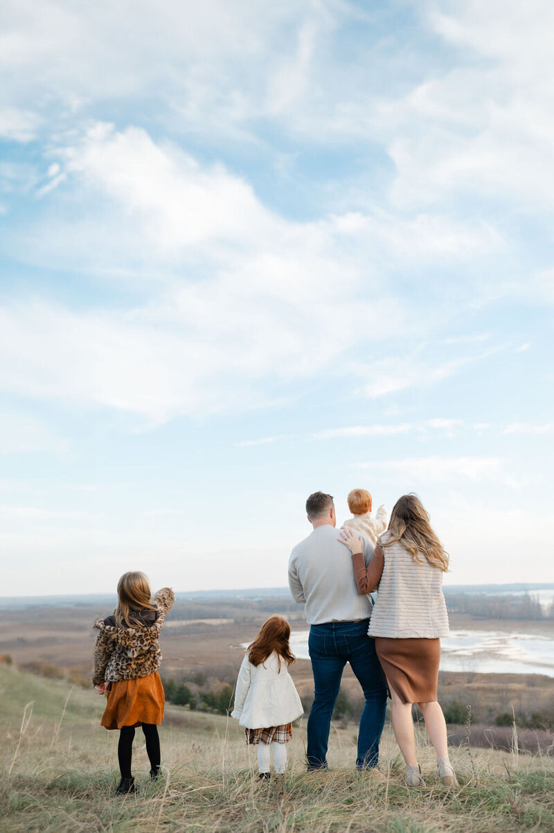 Fall-FamilyofFive-EdenPrairie-Bloomington-Minnesota-RelaxedFamilyPhotographer8