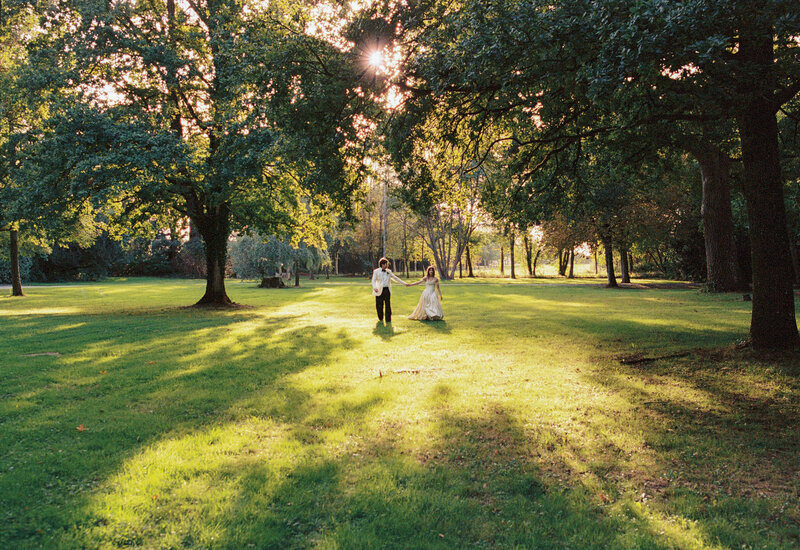 Film-Wedding-Photographer-Zara-Staples-Weddings385