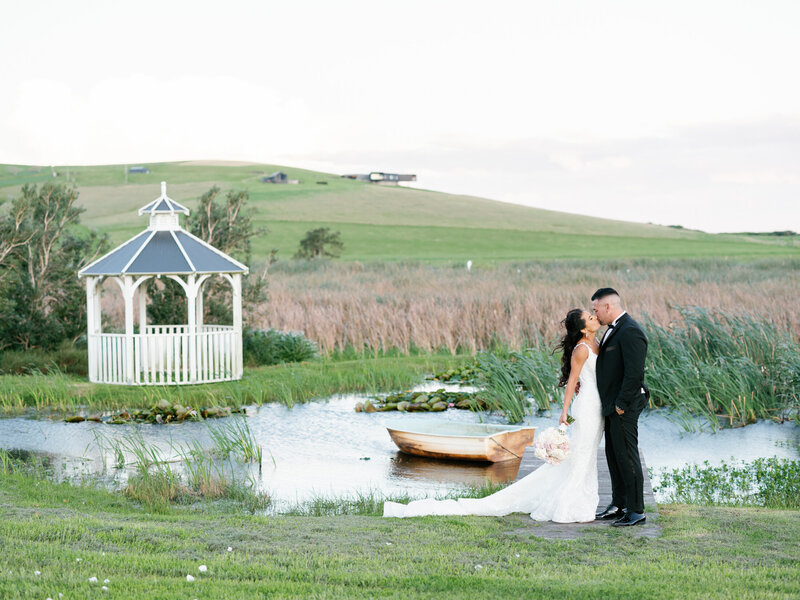 Southern Highlands Bowral Elegant Summer Wedding by Fine Art Film Destination Wedding Photographer Sheri McMahon-56