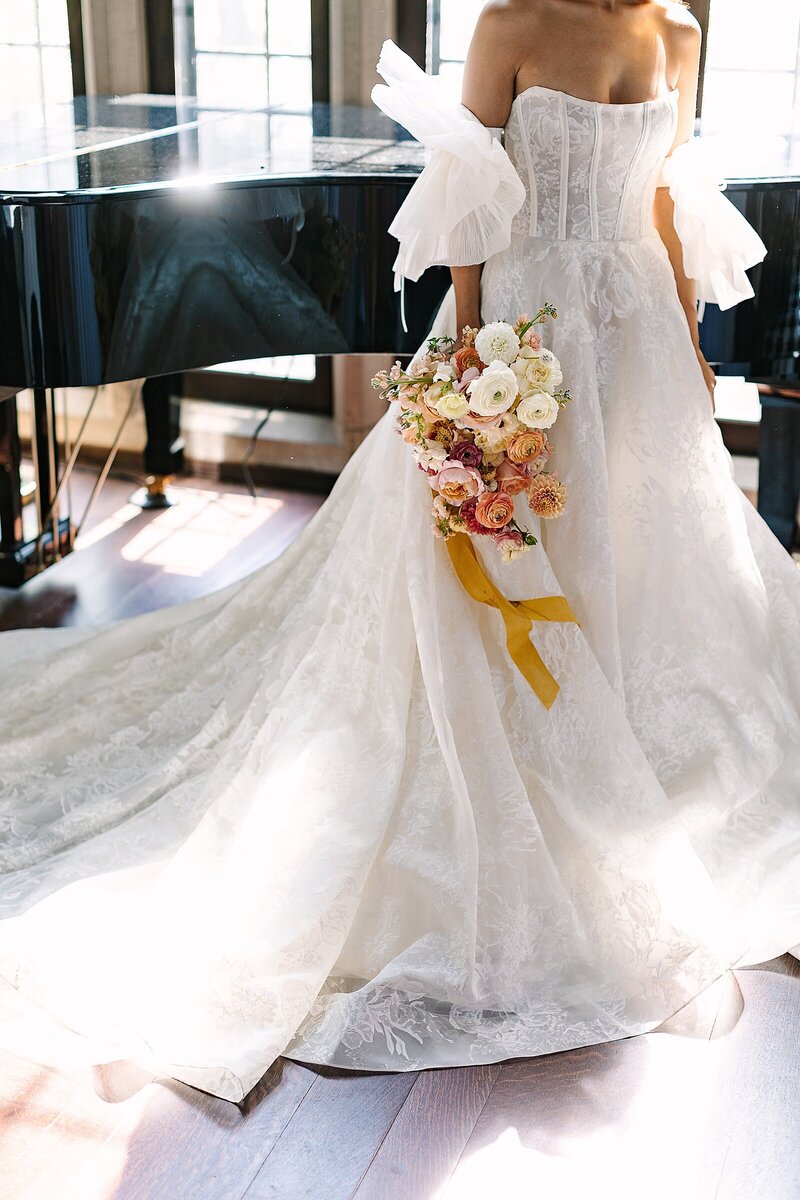 formal bridal portrait in detroit michigan