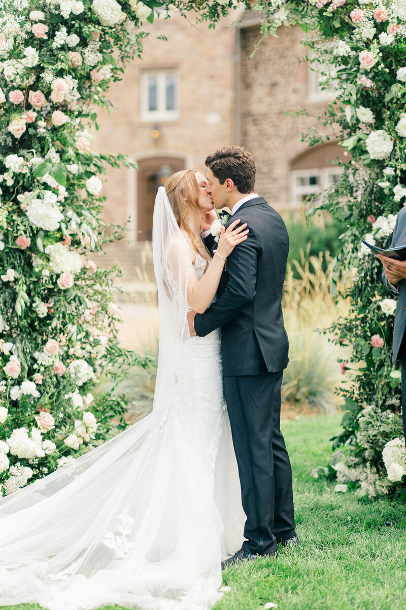 Highlands-Ranch-Mansion-Wedding-Photographer-43