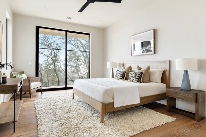 596-lancelot-way-bedroom-3