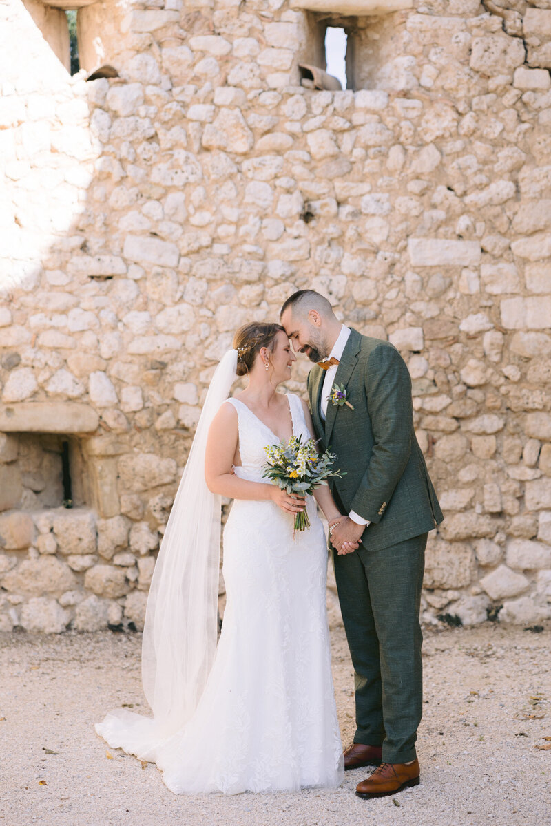 wedding photographer grignan victoria le petit-27