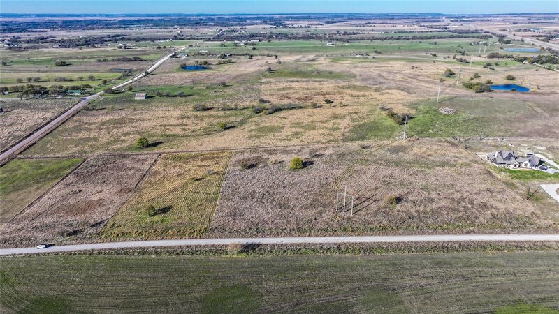 3 Acres for sale in Muenster Texas. Seller financing available.