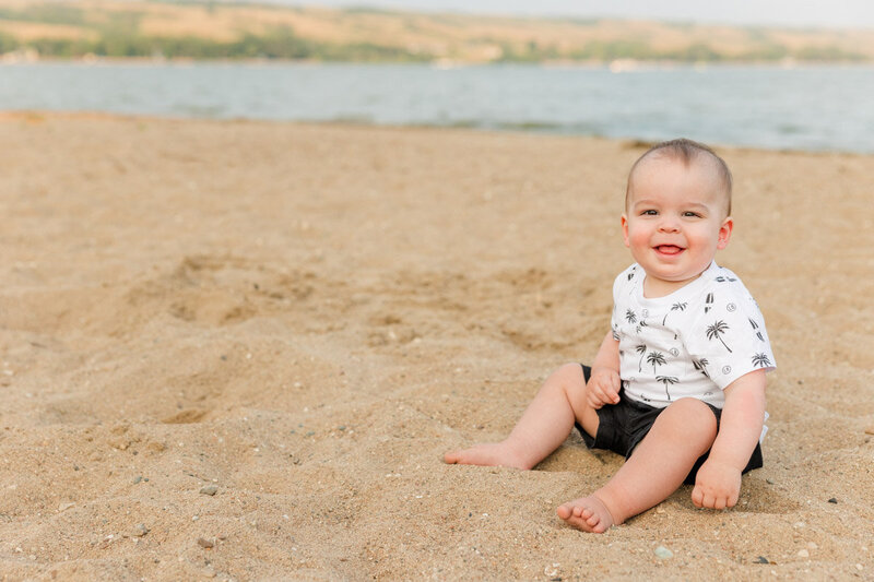 2023 Krystal-Moore-Photography-Beach-Minis-Buffalo-Pound-17