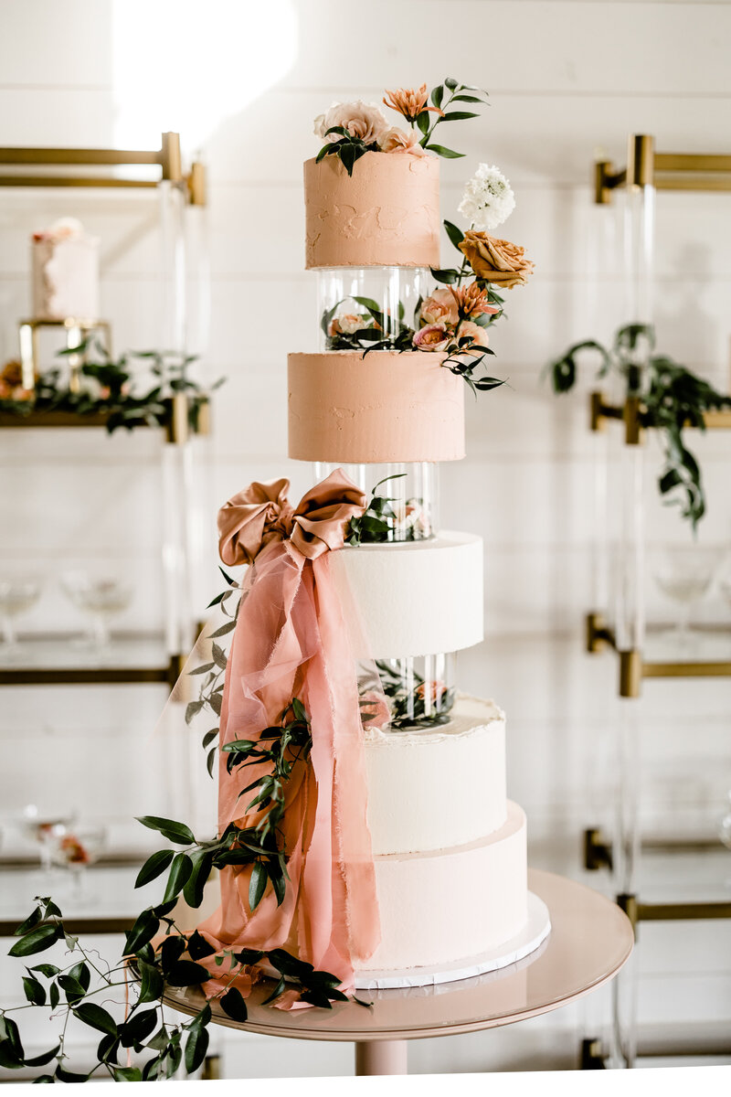 FIVE TIER CAKE WEDDING CAKE