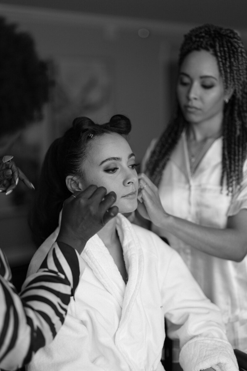 Atlanta History Center Bride getting ready Renee Jael Fine Art Photography_Fete and Figs