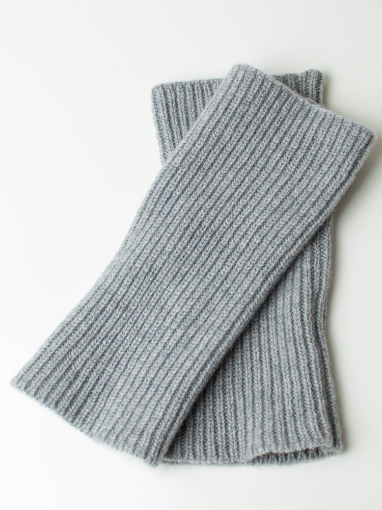 Seattle Mitts Cashmere Fog Gray flat