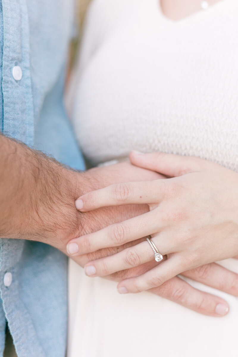 outdoor maternity photos