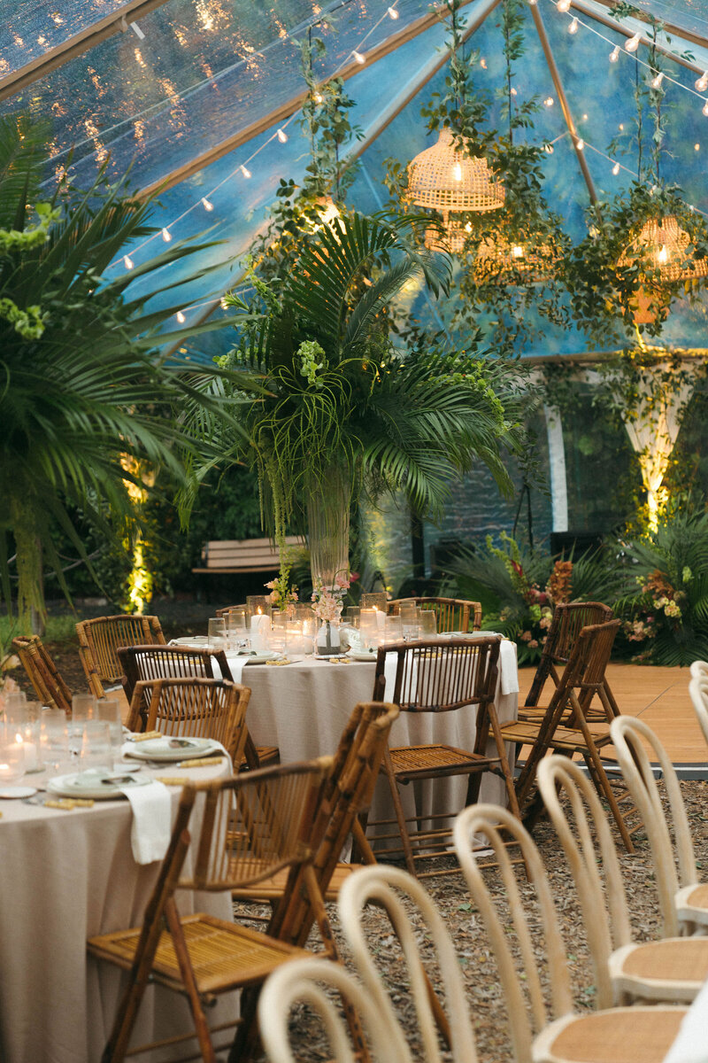 day of planner, weather back up, wedding vendor contract