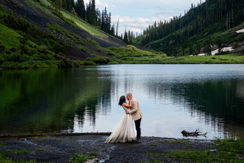 Summer elopement in Crested Butte.