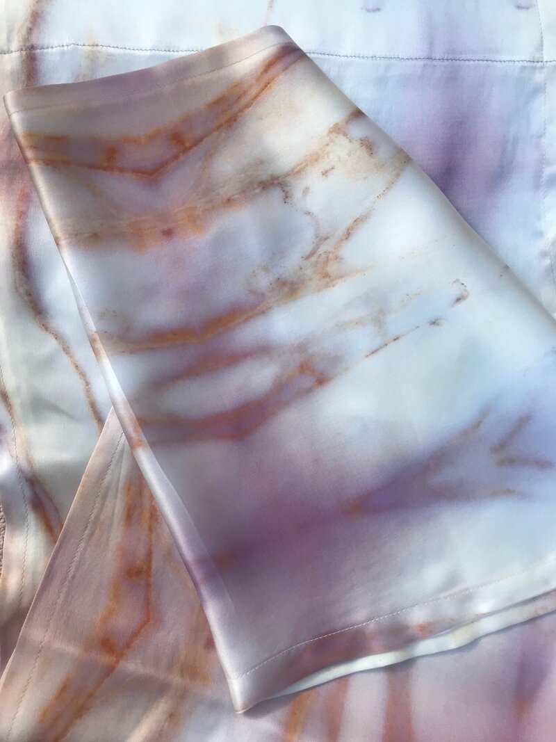 Rose-White-Mauve-Pure-Marbled-Silk-Juliet-Valmont