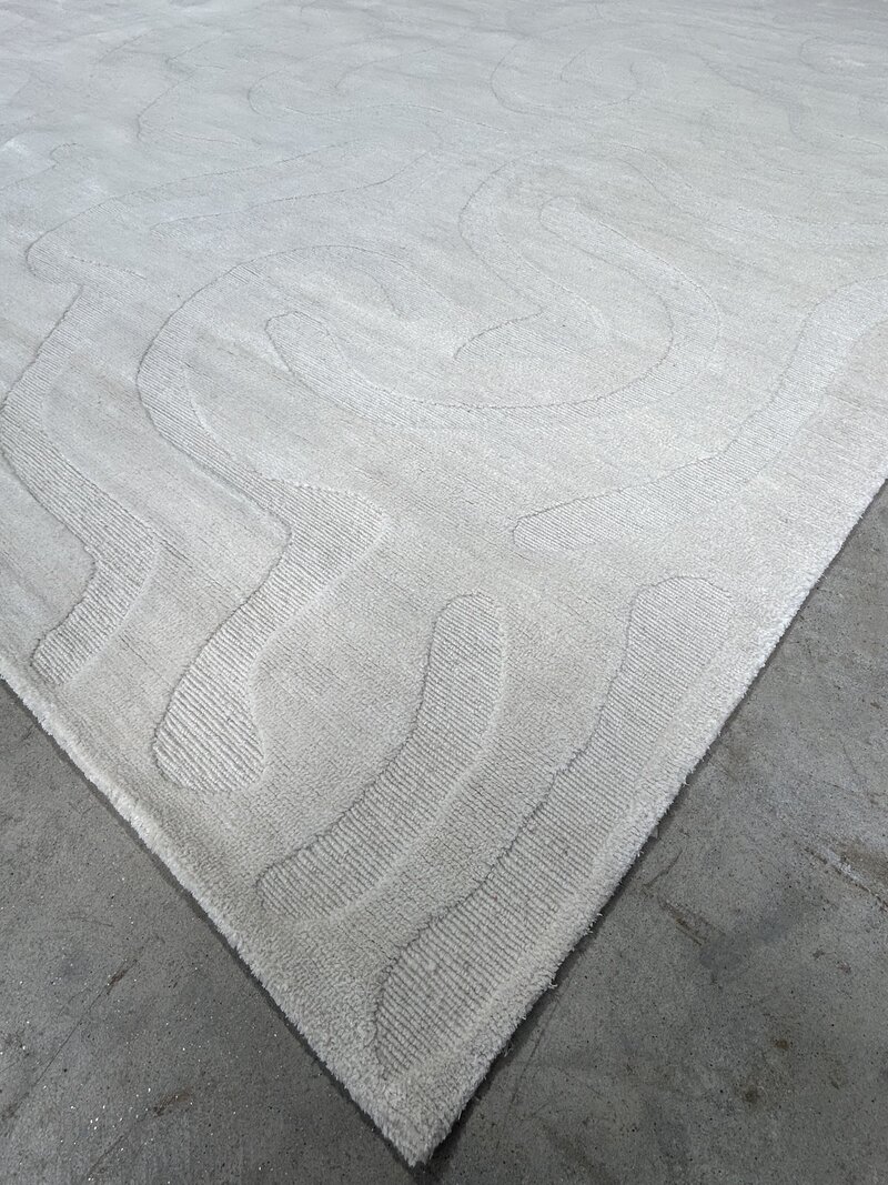 Hunt rug corner Custom White