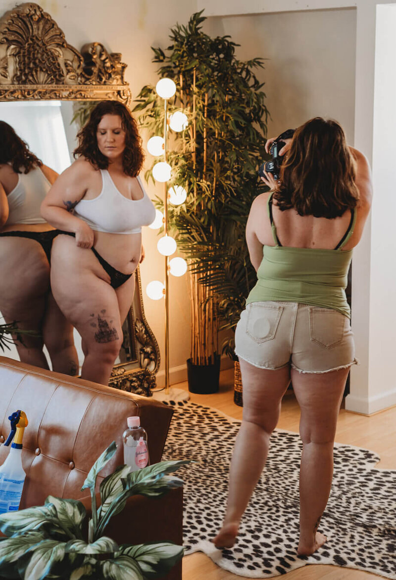 Behind the scenes with Sacramento boudoir photographer, Deb
