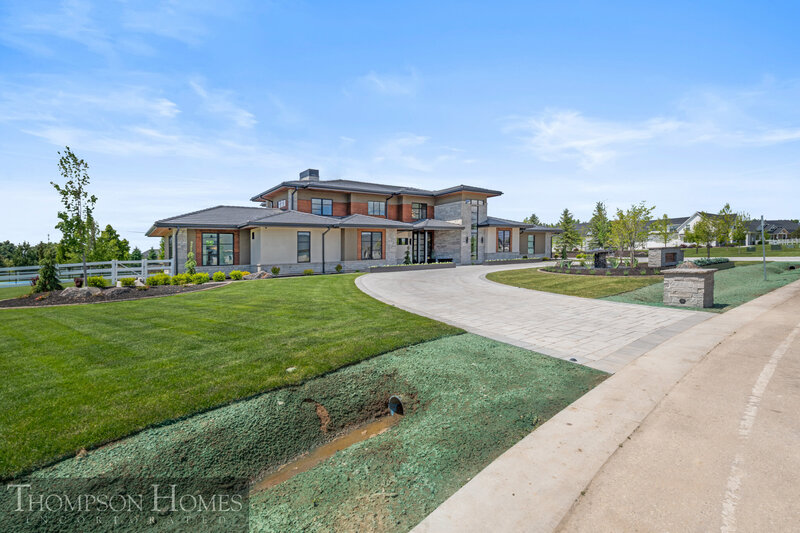Thompson-Homes-Stillwater-Modern-Prairie-Eagle-Idaho-Custom-Home-Builder-27
