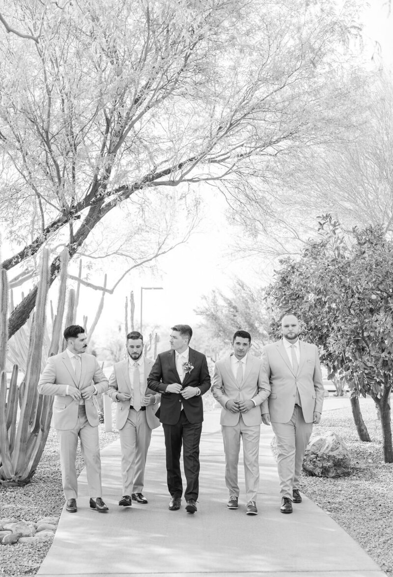 Amanda&Travis_bridalparty-143