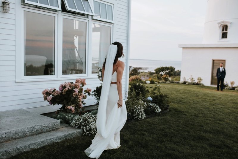 cape-elizabeth-portland-maine-backyard-lighthouse-wedding-101