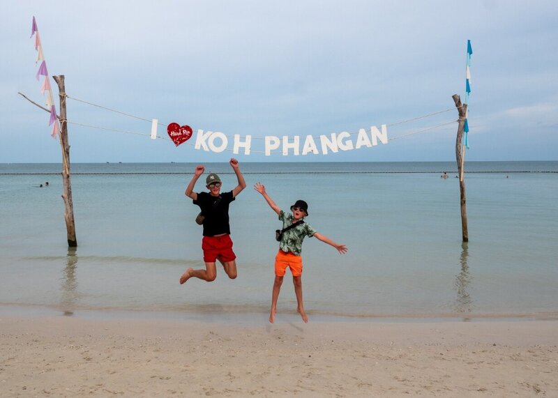Thailand-Koh-Phangan-tieners