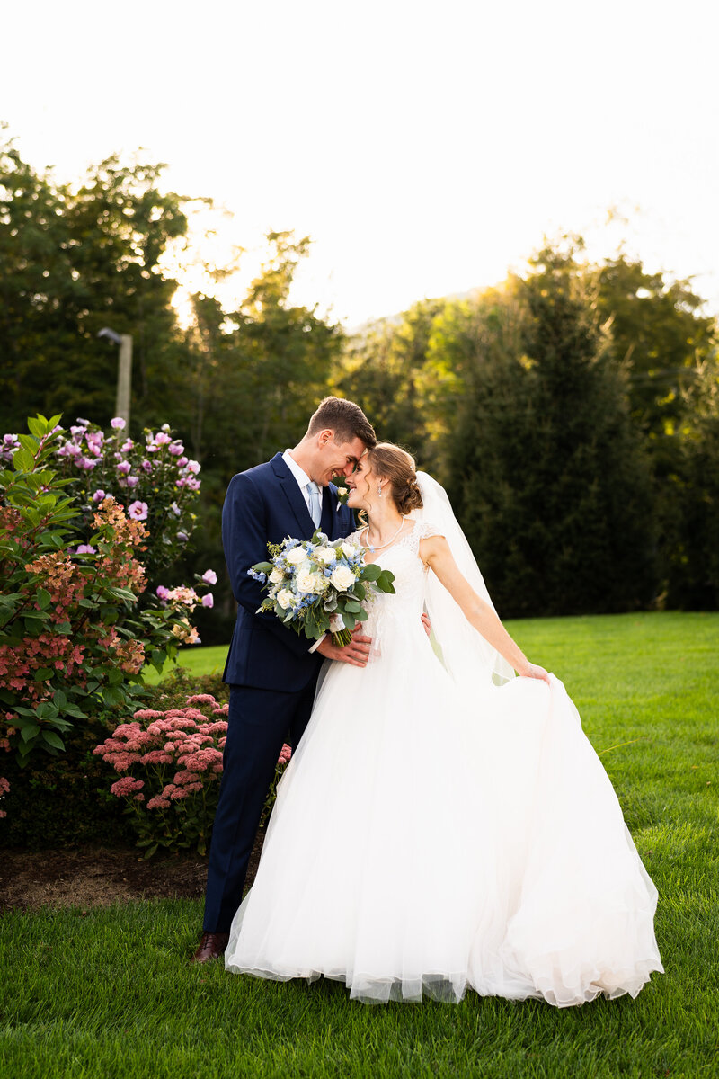bloom-meadows-berkshire-wedding-photography-59