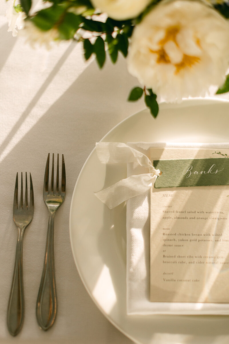place card with custom calligraphy for a guest's plate