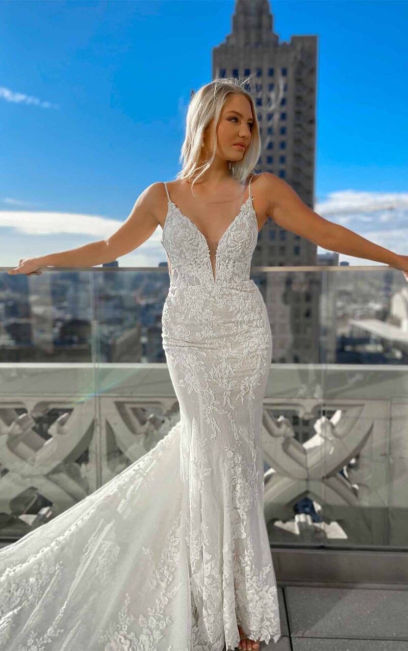 Nunziata Bridal Boutique - Sarnia, Ontario - Martina Liana 1305-7