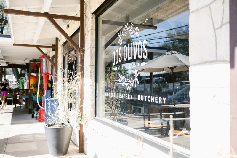 dos olivos in wimberley texas