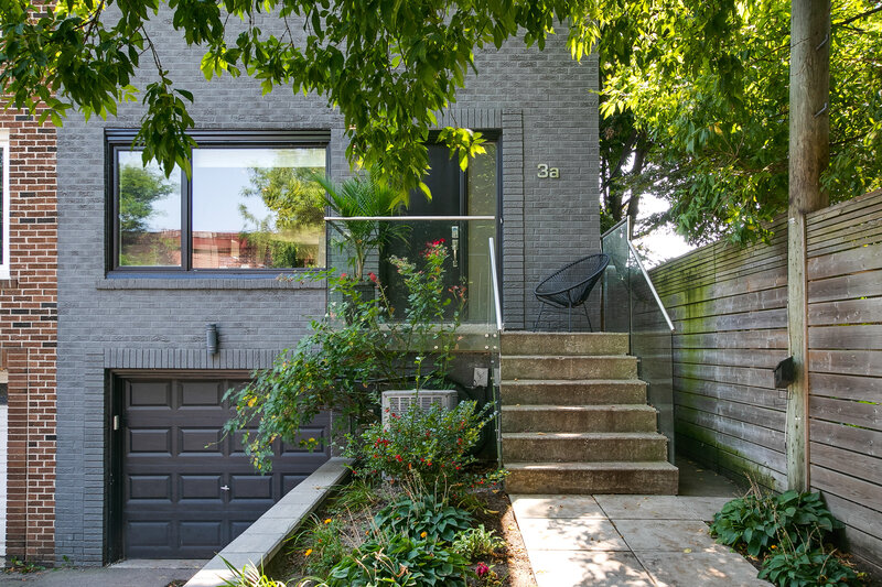 001_Exterior Front