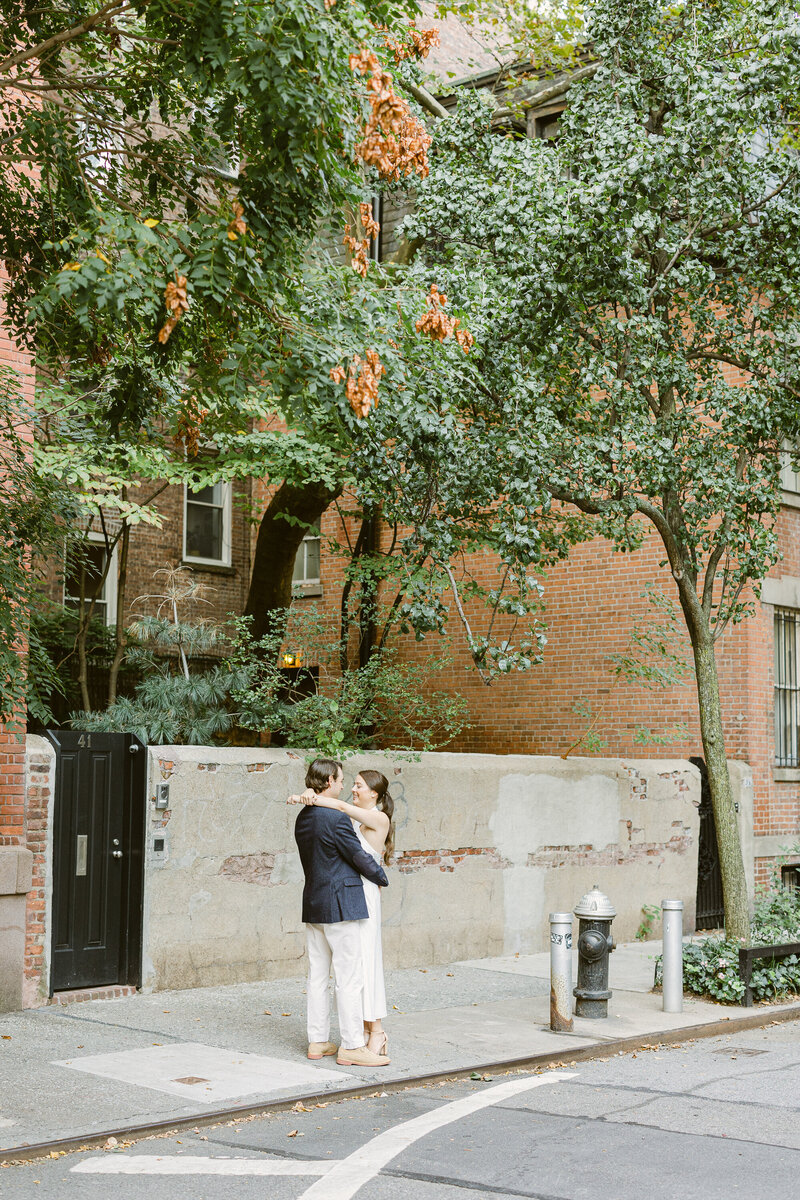 bo_shim_new_york_fine_art_luxury_wedding_editorial_photographer_engagement_west_village_ny-11